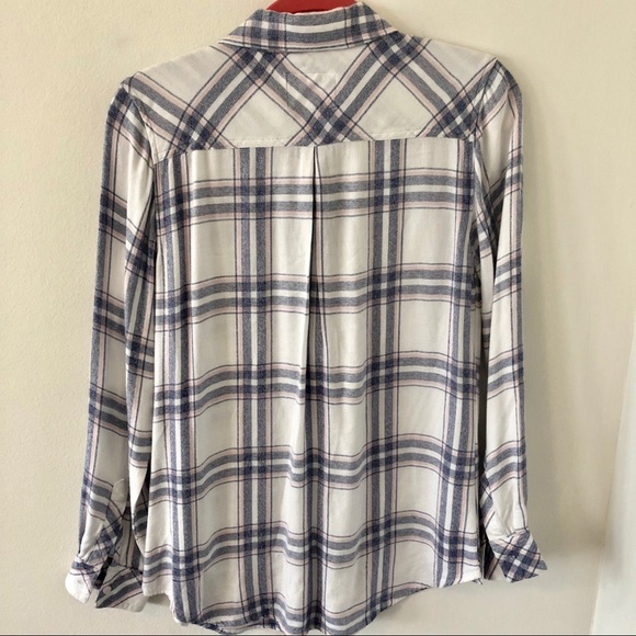 Rails Hunter Blue & Pink Plaid Shirt Size Small - Picture 2 of 3